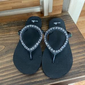 Sanuk flip flops